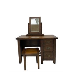 Stained pine dressing table, three graduating drawers, square supports (W110cm, H77cm, D50cm), with matching stool and mirror