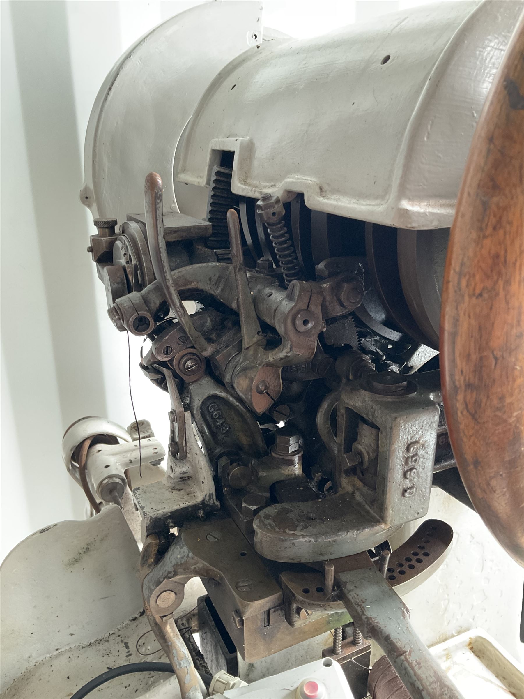 Electric leather sole stitcher  - THIS LOT IS TO BE COLLECTED BY APPOINTMENT FROM DUGGLEBY STORAGE, GREAT HILL, EASTFIELD, SCARBOROUGH, YO11 3TX