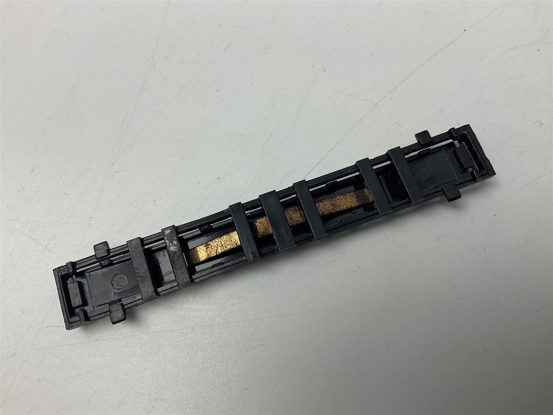 Hornby '00' gauge - Class A1/A3 4-6-2 locomotive 'Flying Scotsman' No.4472; Class A4 4-6-2 locomotive 'Mallard' No.60022; and Class B12 4-6-0 locomotive No.8544; all with tenders; and Lima Class 33 diesel locomotive 'Earl Mountbatten of Burma' No.33027; all unboxed (4)