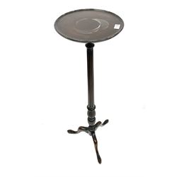 Early 20th century mahogany plant stand, carved central column, raised on three cabriole supports 