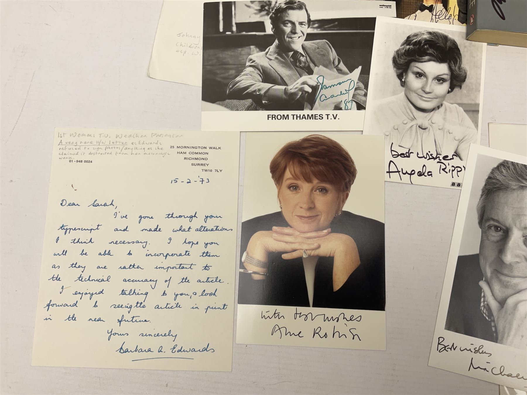 James Bond Casino Royale book signed by Daniel Craig, Judy Dench and other case members, together with Beatles book and Wing dust cover with spurious signature and other signed TV and sport memorabilia 