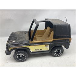 Tonka - five large scale pressed steel vehicles comprising Cement Mixer, Mighty Mobile Crane, Jeep and two Dumper Trucks (5)
