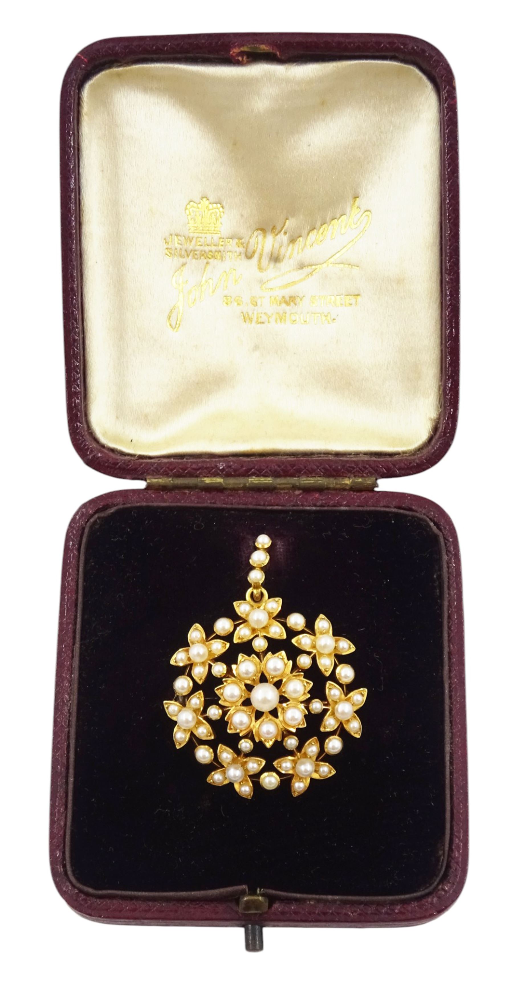 Edwardian 15ct gold pearl flower brooch, with detachable pendant setting, in fitted velvet and silk lined box