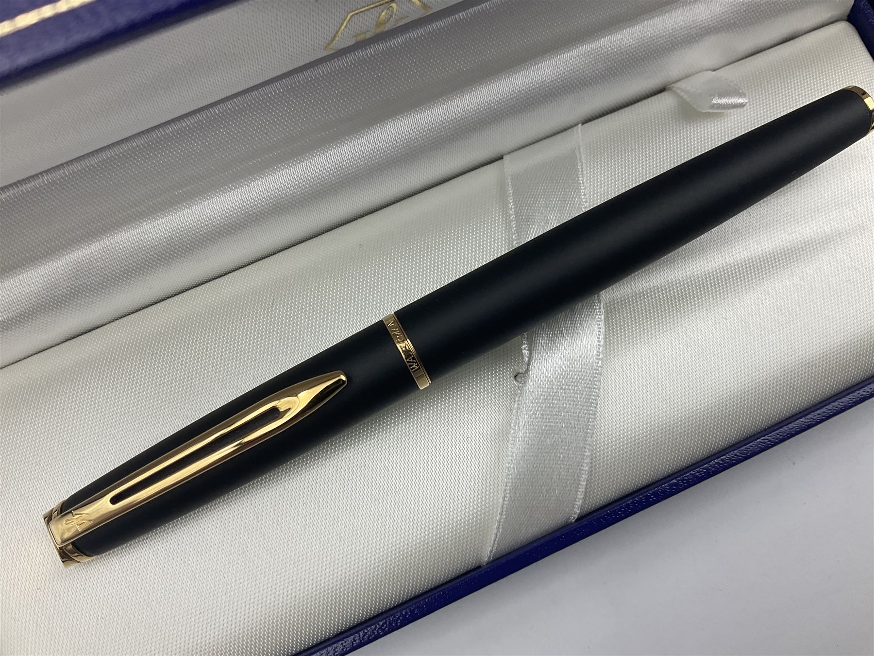 Waterman Hemisphere fountain pen and matching ballpoint pen, both in presentation boxes