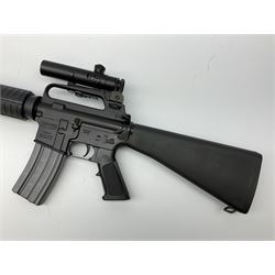 Parker Hale (Bremmer) SAR 15 .22 cal.LR semi-automatic LB000103 rifle with extra magazine and photocopied paperwork, serial no.8448587, L100.5cm overall SECTION 1 FIREARMS CERTIFICATE REQUIRED