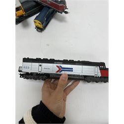 Eight Lima Ho and '00' gauge locomotives, comprising BR Class 20 locomotive no. 20222, re-worked BR Class 33 Bo-Bo locomotive no. D6585, Class 73 Bo-Bo Broadlands no. 73142, Class 73 Bo-Bo EWS locomotive no. 73128, 201640 Class BR no. 221 149-8 DB, Class 26 Bo-Bo locomotive no. D5308, Amtrak 523 diesel locomotive and Class 1400 2-4-0 no. 20215, unboxed