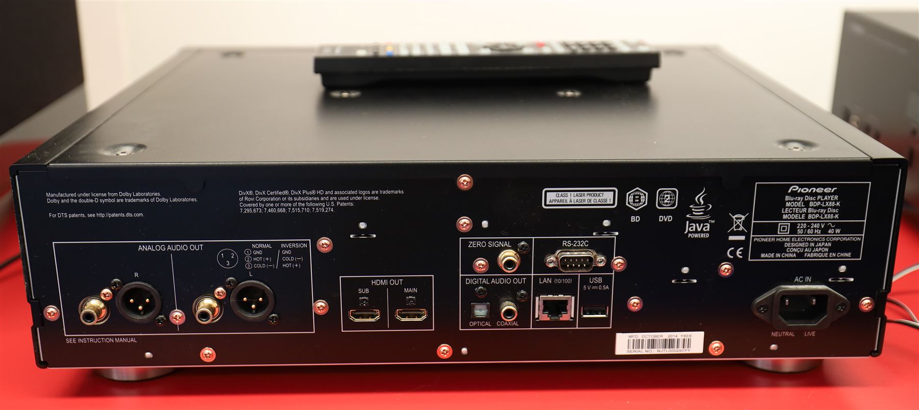 Pioneer - BDP-LX88 Blu Ray player, with remote