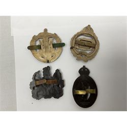 Military badges - approximately eighty predominantly staybrite glengarry, cap and collar badges and small quantity of plastic badges