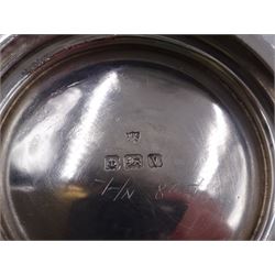 1920s silver christening mug, of plain waisted form with acanthus capped C scroll handle, upon circular stepped foot, hallmarked J B Chatterley & Sons Ltd, Birmingham 1920, H9.5cm