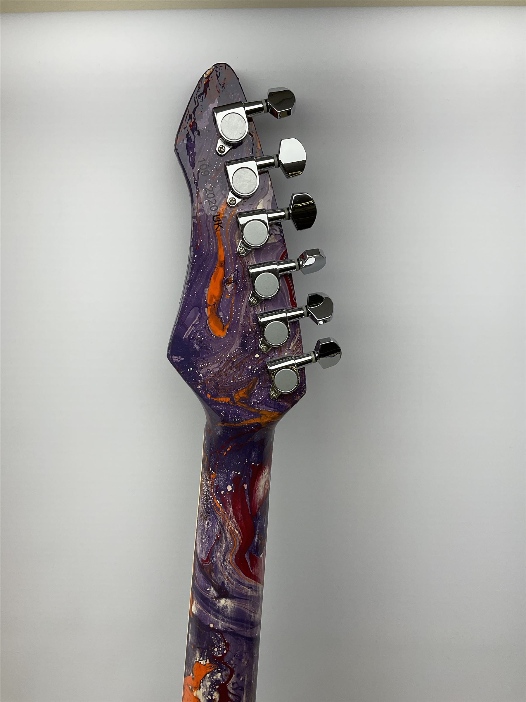 Swirl Guitars 'FlyingV' electric guitar no.1092020UK with psychedelic