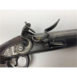 Late 18th/early 19th century 16-bore flintlock fowling piece by Jover, the 104cm(41