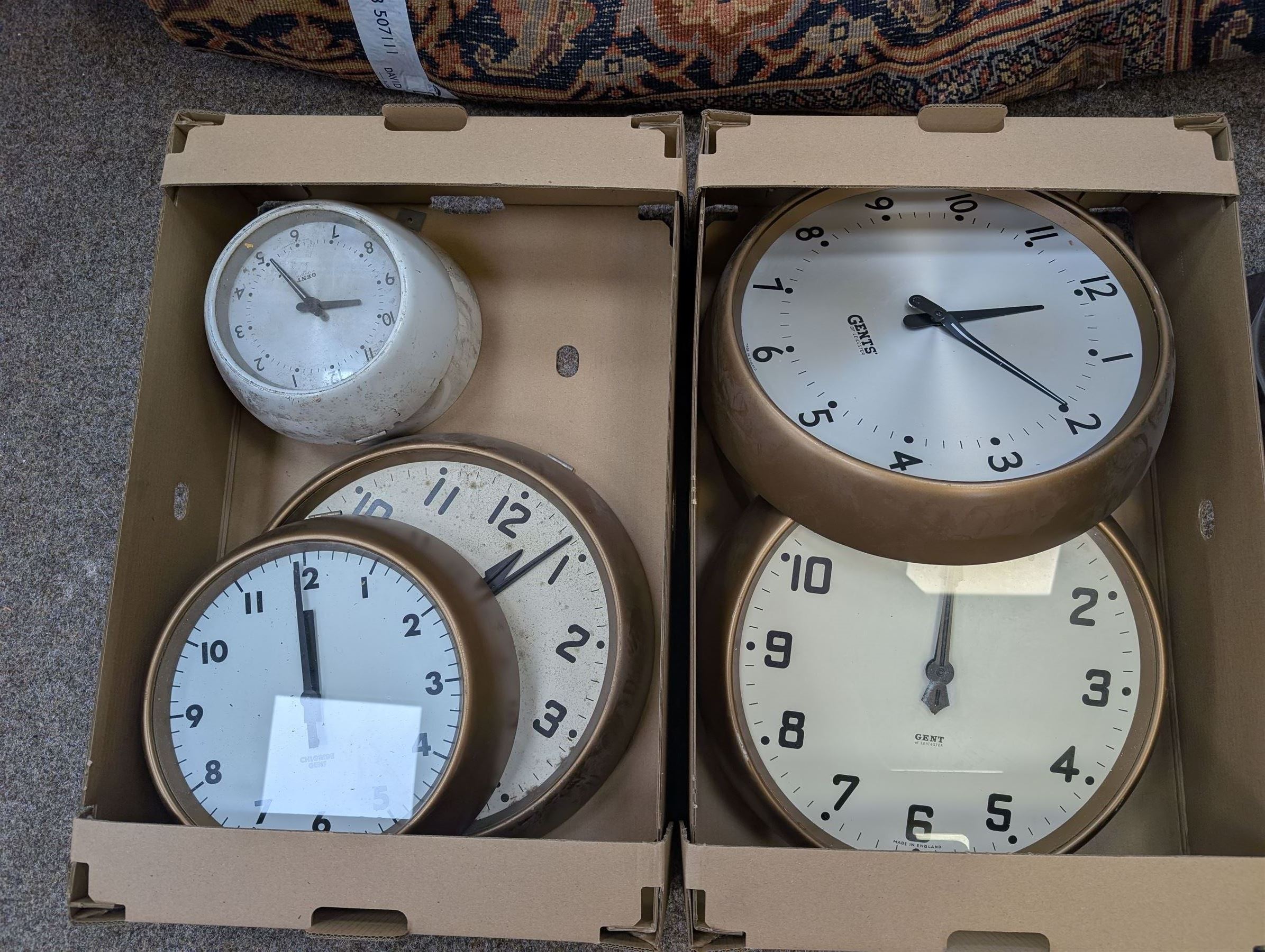 Gents and similar circular slave clocks, in two boxes