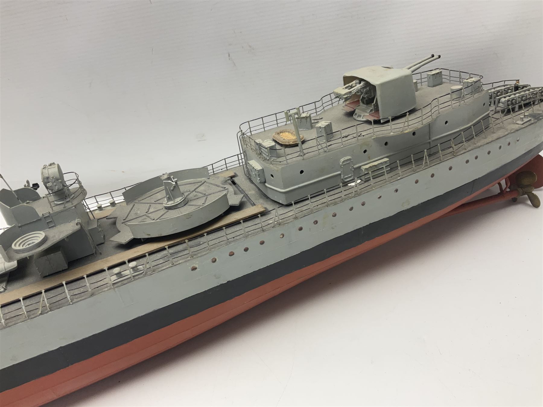 Model of the WWII K-Class Destroyer HMS Kelly, fitted with remote control equipment, untested (no controller), approximately L110cm