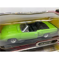 Road Signature - six 1:18 scale die-cast models comprising 1979 Pontiac Firebird Trans Am; 1975 Jaguar XJS; 1971 Buick Riviera; 1985 Pontiac Fiero GT; 1970 Dodge Coronet R/T; all Deluxe Editions; and 1962 Volkswagen Microbus; all boxed (6)