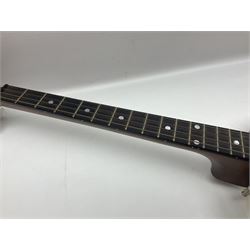 Deering seventeen-fret tenor banjo with cast metal body, serial no.H275, L79cm overall; in fitted hard carrying case