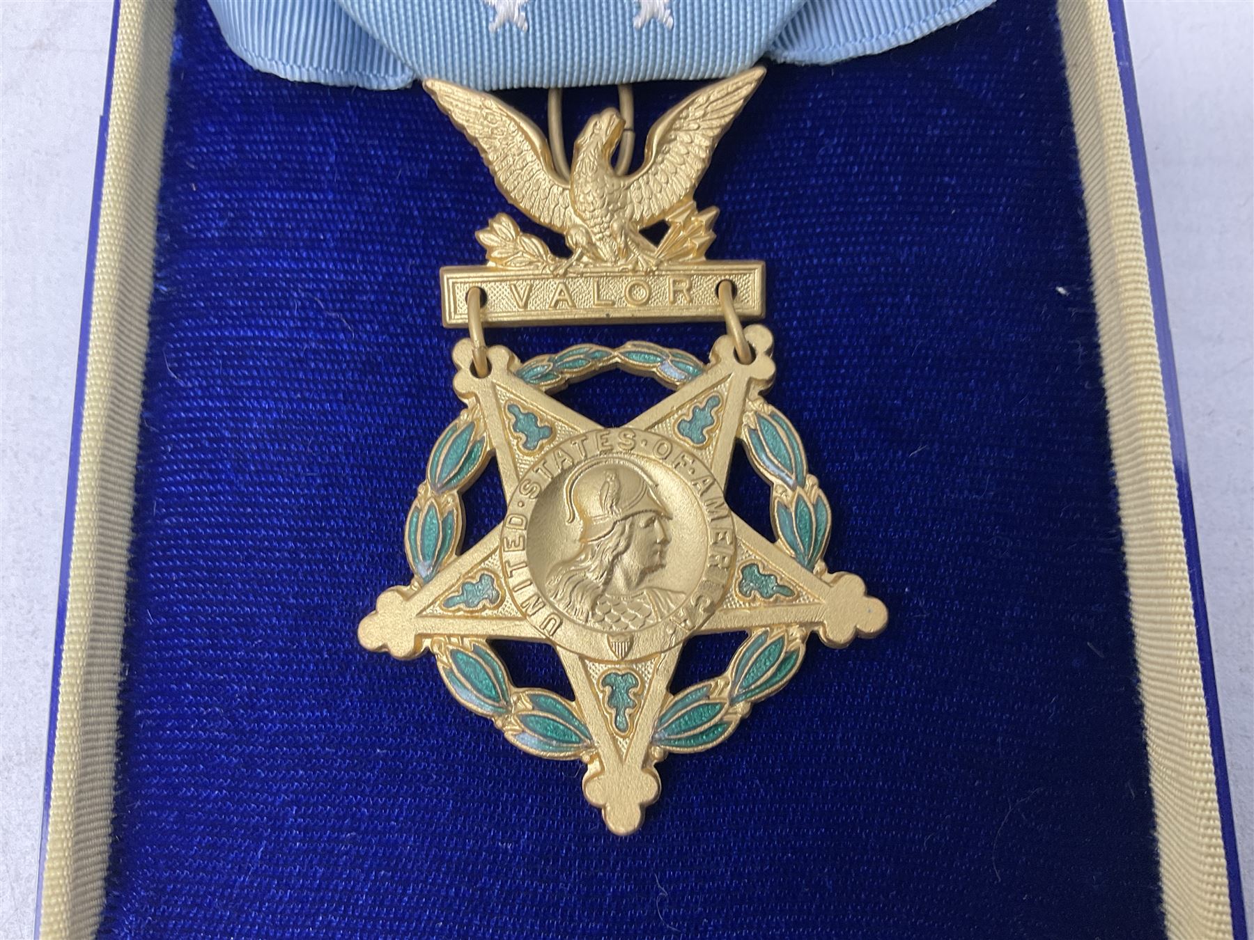 United States of America, Congressional Medal of Honor, gilt metal and enamel, unnamed, reverse of suspension engraved ‘The Congress to’, the neck cravat with pop stud attachments, boxed with felt bag