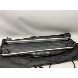 Audi Q5 and Land Rover rubber car mats, together with other Audi roof rack, accessories etc