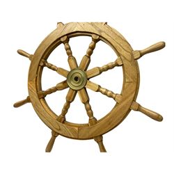 20th century oak ship's wheel with eight turned spokes and brass central boss, D91.5cm