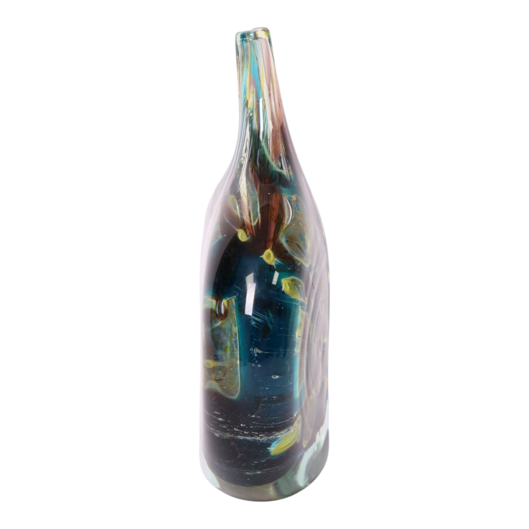 Mdina vase in the manner of Michael Harris, H21cm