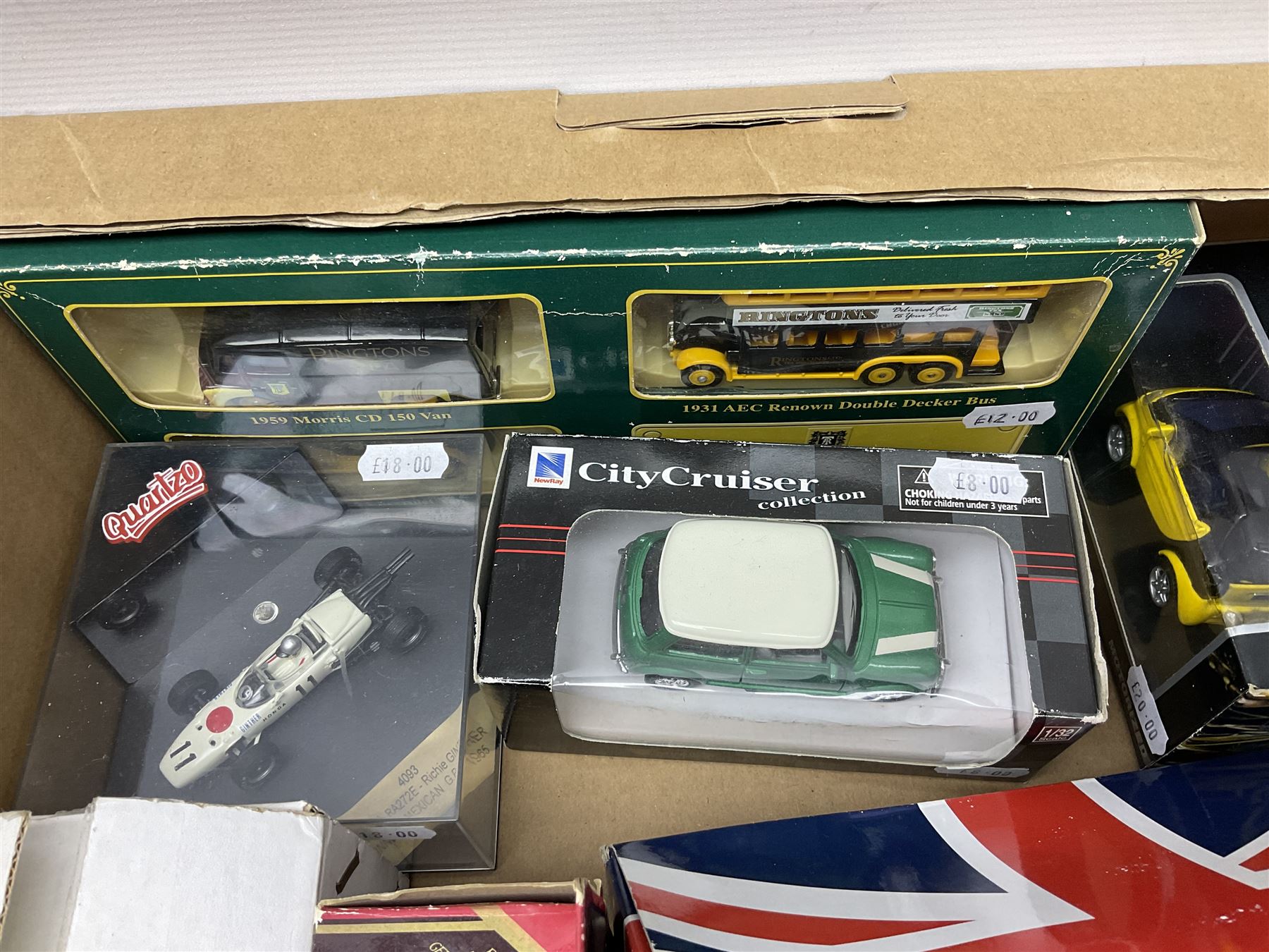 Corgi - Queen Elizabeth Golden Jubilee 1952 - 2002 1:40 scale die-cast model State Landau No. CC09901; boxed; Bburago Mercedes-Benz 500K Roadster 1936; and thirteen other modern die-cast models by Lledo, Matchbox, Cararama, Maisto, Quartzo etc; all boxed (15)