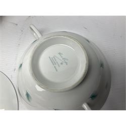Susie Cooper Whispering Grass pattern dinner wares, to include tureen with cover, six twin handled soup bowls, dinner plates and side plates, etc 