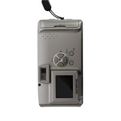 Five Olympus compact digital cameras, comprising Superzoom 800S, Camedia C-450 Zoom, Superzoom 160, XA3 and a boxed Camedia C-100