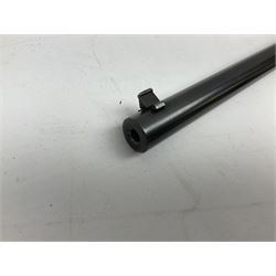 Italian Beretta .22 LR bolt-action or semi-automatic sporting rifle with 52cm barrel, 10-shot magazine and side safety No.10150 L98.5cm overall SECTION 1 FIRE-ARMS CERTIFICATE REQUIRED