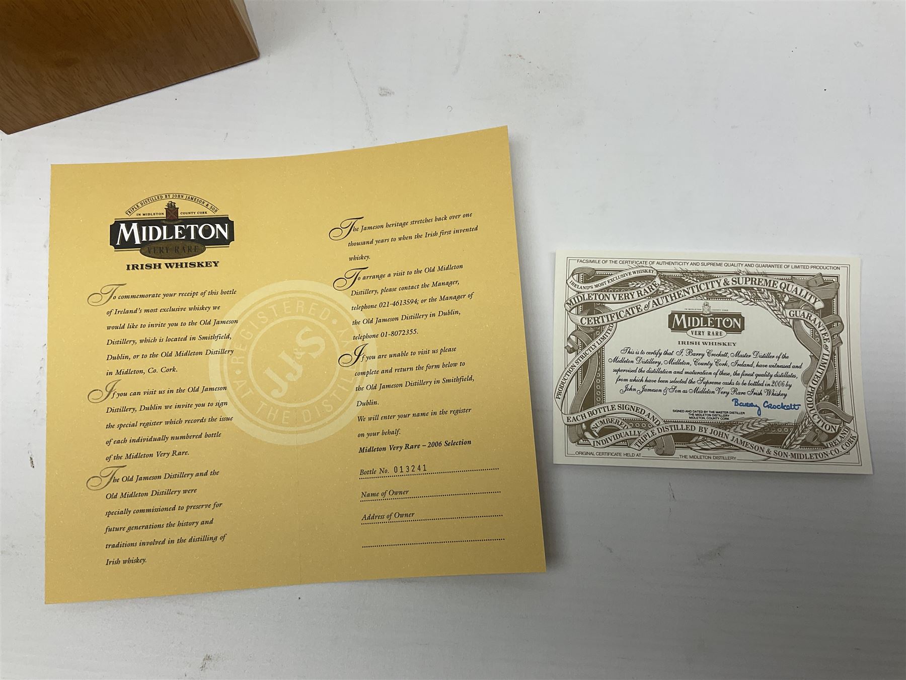 Midleton, 2006, Very Rare Irish Whiskey, 700ml, 40% vol, in original presentation box with certificate