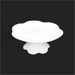 Shelley Dainty White tea set, registered design number 272101, including teapot, milk jug, open sucrier, ten teacups, eighteen side plates etc