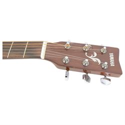 Yamaha F-310 acoustic guitar, L102cm