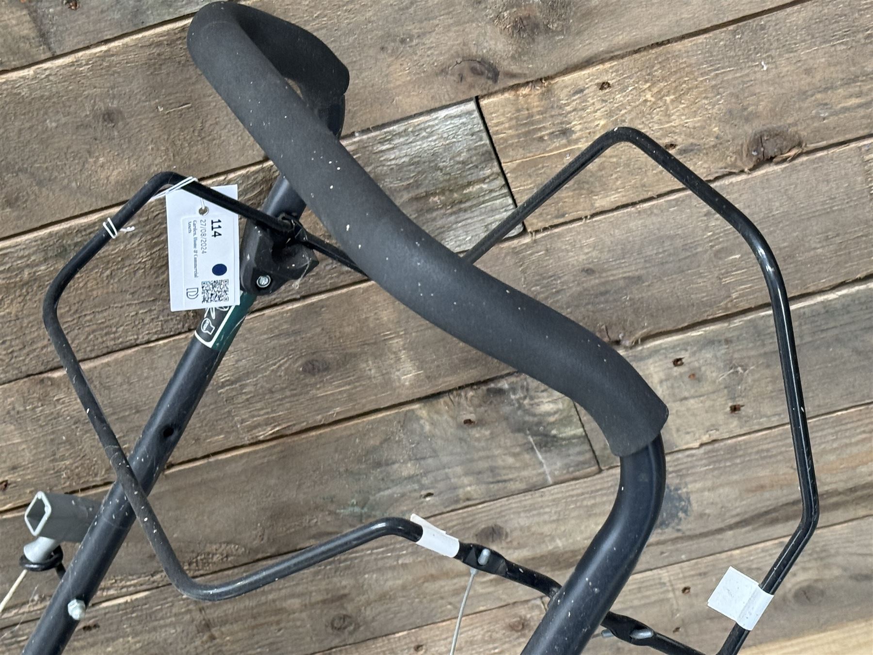 Webb petrol lawnmower, with Briggs & Stratton 450E engine