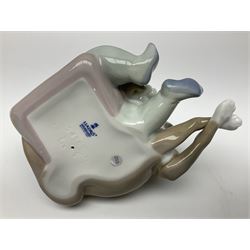 Pair of Lladro figures comprising 'Mis Amigos' model no 5456, and 'Bashful Bather' model no 5455, both with boxes