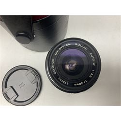 Collection of camera bodies and lenses, to include Olympus OM-1 camera body, serial no 106567, with 'Olympus OM-System F.Zuiko Auto-S 1:1.8 f=50mm' lens, serial no 135097,  Zenit-B camera body, serial no 71017867, with 'Helios-44-2 2/58' serial no 7500040, Voigtlander Vito B camera body, with 'Voigtlander Colour Skopar 1:2.8/50' lens, 'Olympus OM-System Zuiko Auto-Zoom 1:4 f=75-150mm' lens serial no 104321, 'Tamron SP 35-210mm 1:3.5-4.2' lens etc 