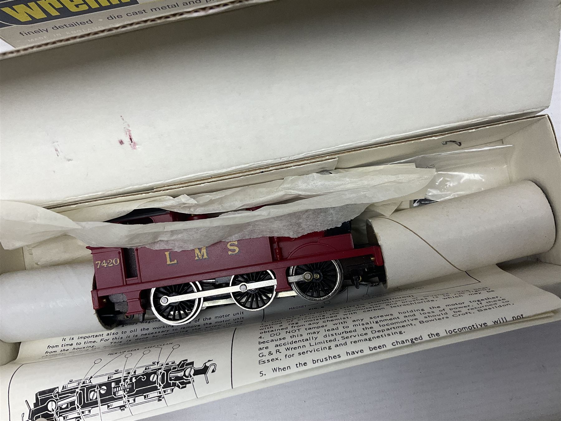 Wrenn '00' gauge - five Class R1 0-6-0 tank locomotives - No.7420 in LMS Red; No.31337 in BR Black; No.31340 in BR Malachite Green; No.1127 in Southern Green; all in boxes with instructions; and No.1127 in Southern Green; in associated Wrenn box (5)