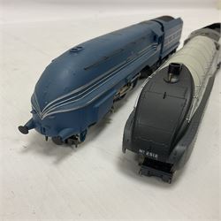 Hornby ‘00’ gauge - Class A4 4-6-2 locomotive ‘Silver Fox’ no.2512 in LNER silver; Princess Coronation Class 4-6-2 locomotive ‘Coronation’ no.6220 in LMS blue; both unboxed (2)