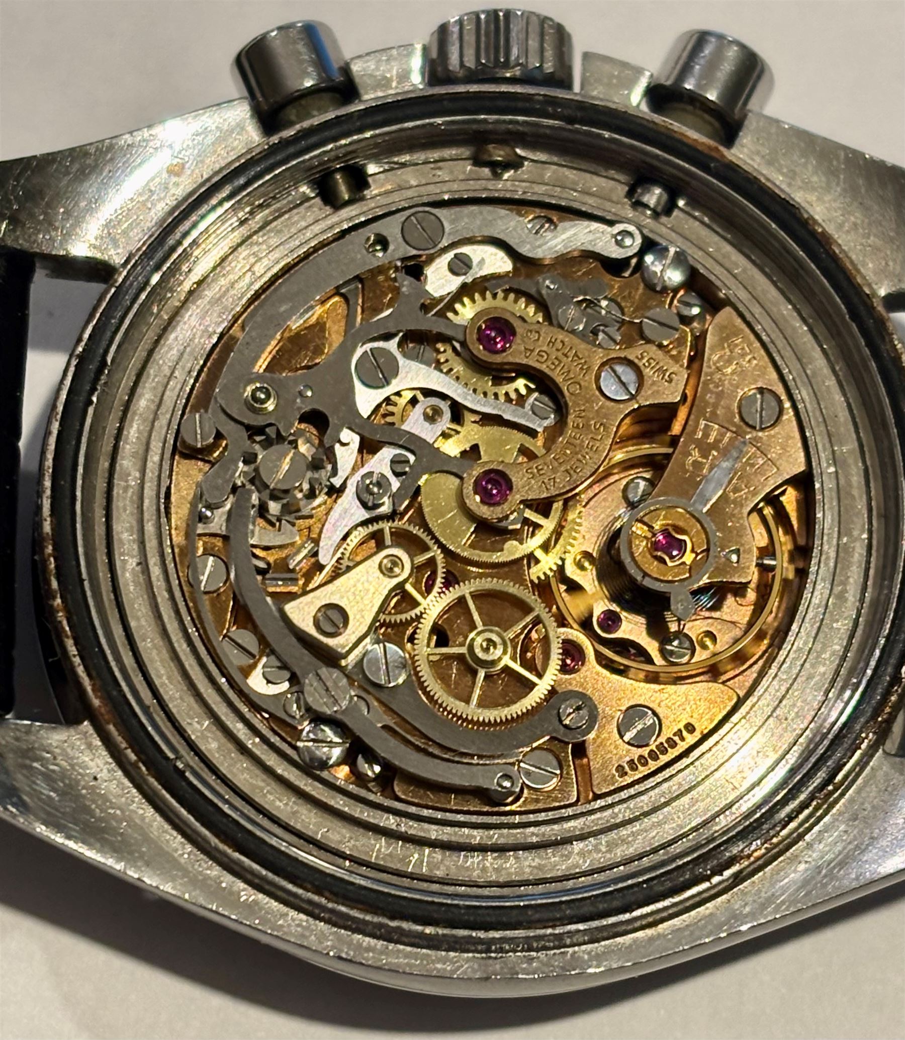 Omega Speedmaster Professional 