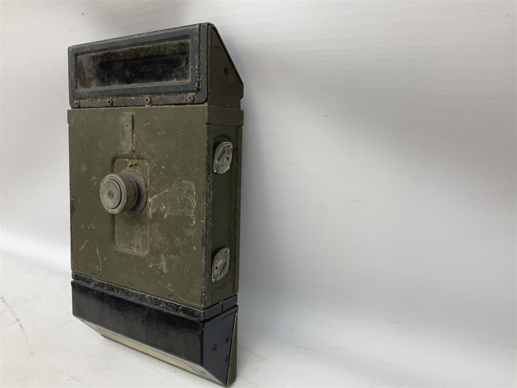 WW2 M6 Sherman tank periscope dated 1944 by the Minneapolis-Honeywell Regulator Company H28cm