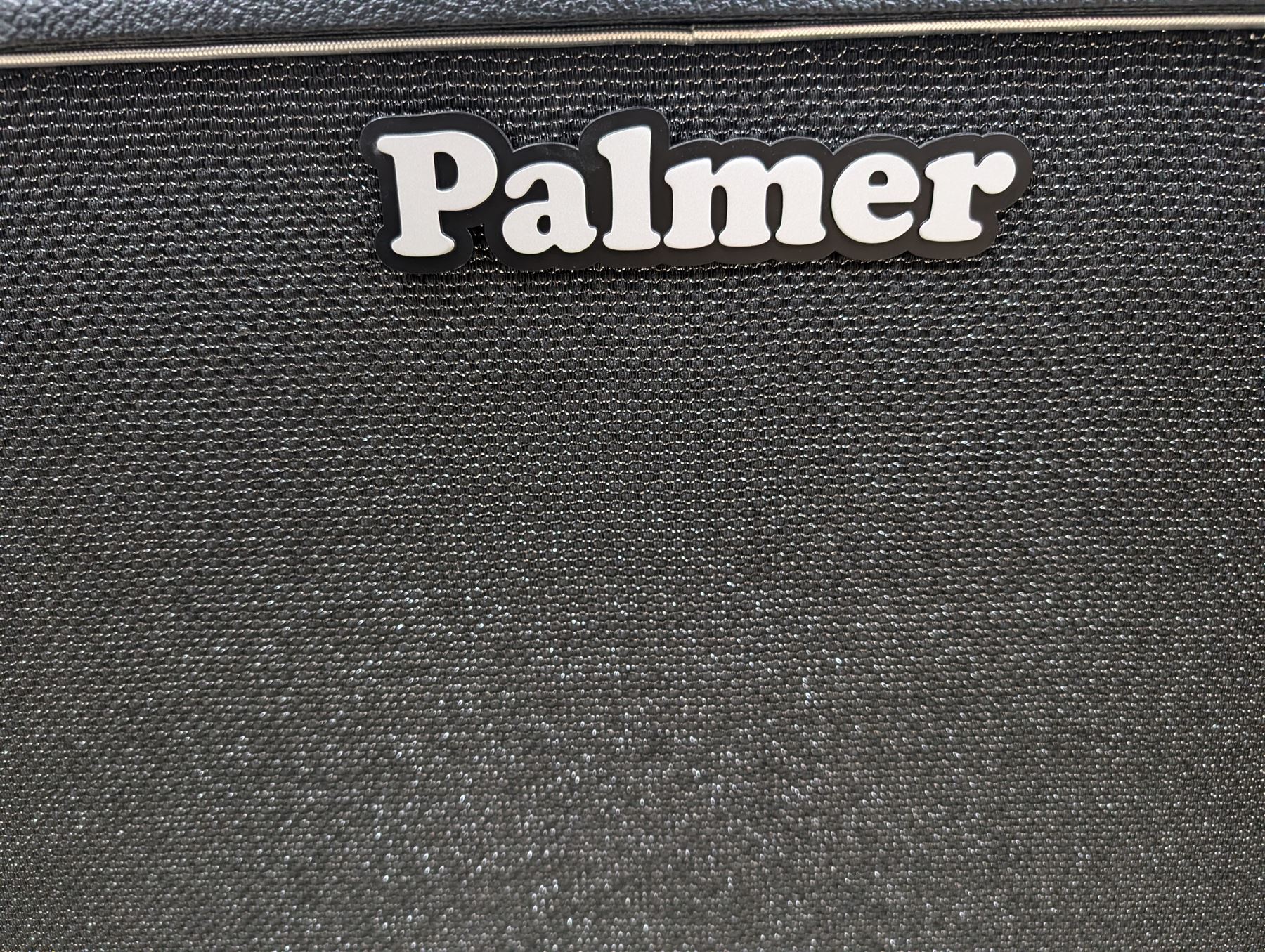 Palmer 2 x 12 speaker cabinet with Celestion G12T-80 speakers, H47cm, W70cm  