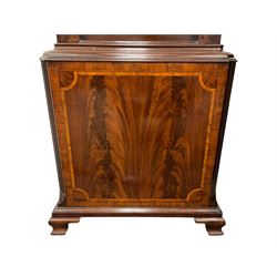 Penlington of Liverpool – early 19th century 8-day mahogany longcase clock, swans neck pediment with three turned wooden finials and verre eglomise panels, trunk with reeded columns and wavy topped door, plinth with canted corners on bracket feet, painted break-arch dial with Roman numerals and five-minute Arabic’s, centre sweep calendar and seconds hands, blue steel serpentine hands, signed beneath a painted rolling moon in the arch PENLINGTON, LIVERPOOL, eight day four pillar movement, anchor escapement and rack striking on a bell. With pendulum and weights.  The Penlington family were prolific clockmakers in 19th century Liverpool working from several addresses in the city, also recorded as chronometer and chronograph makers.