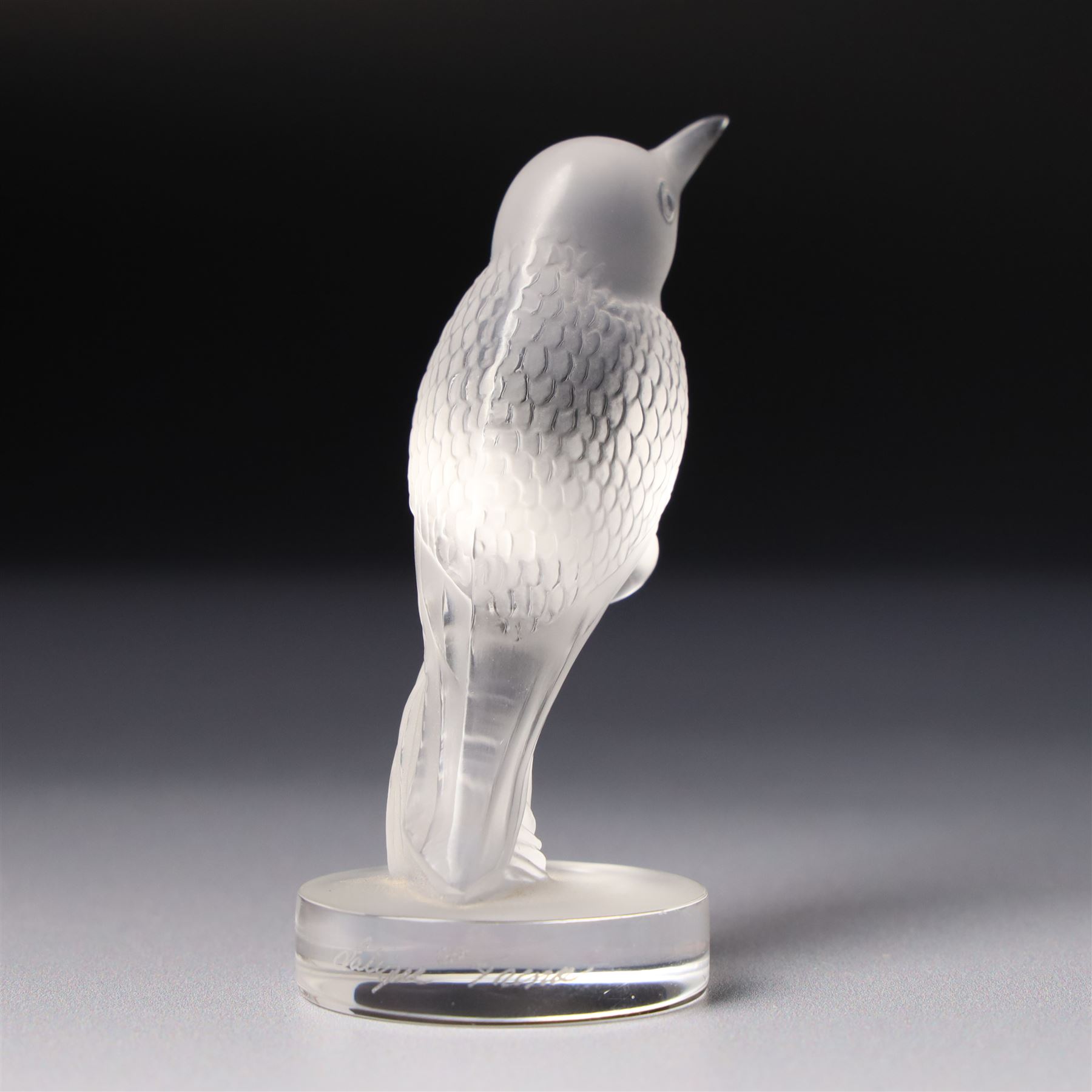 Lalique frosted glass model of a Kingfisher, engraved Lalique France, boxed H7cm