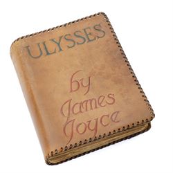 Joyce, James - 'Ulysses' fifth printing Shakespeare & Company, Paris, September 1924, boun...