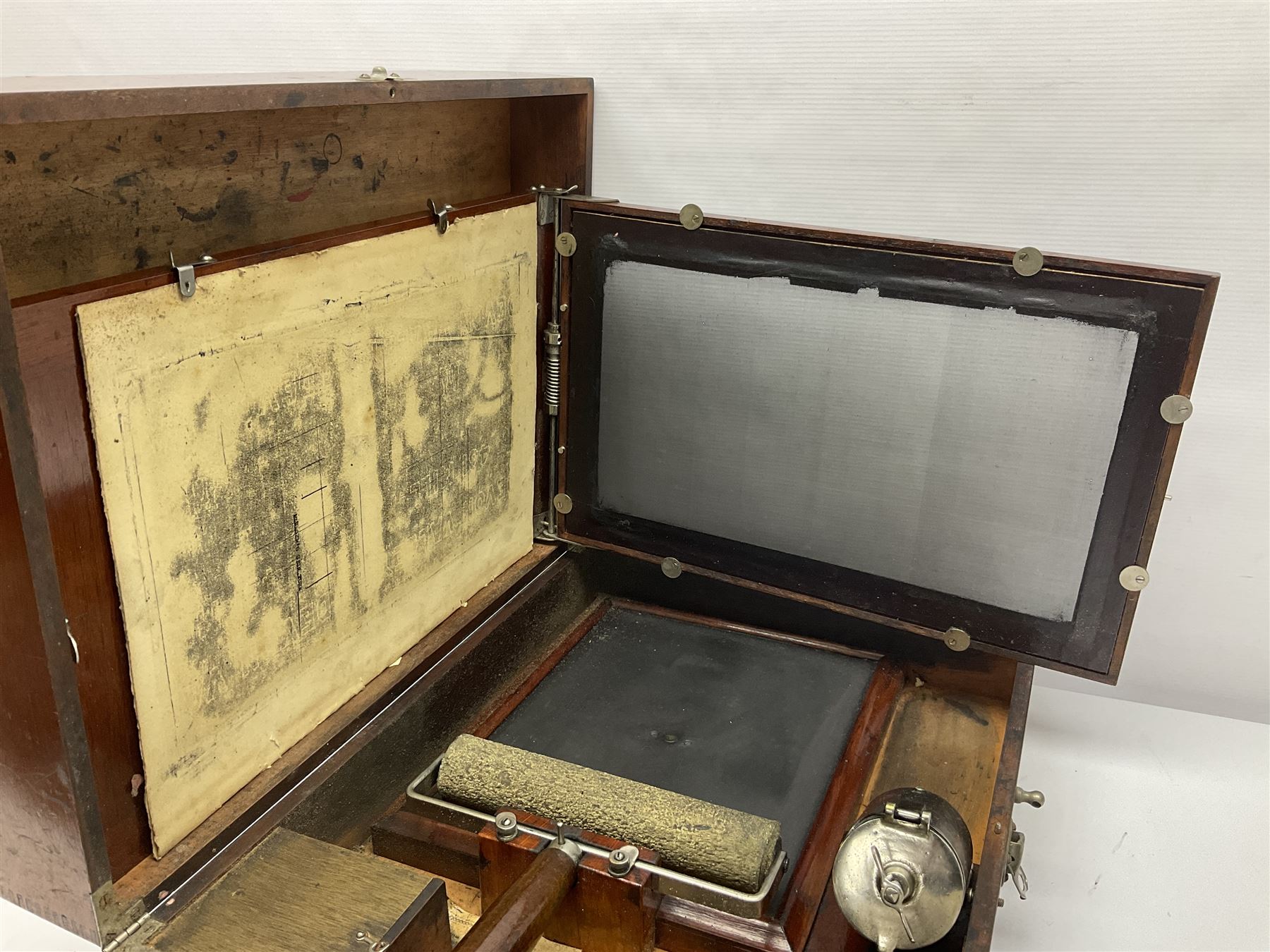 Underwood standard duplicator, in original wooden box, with gilt lettering to cover