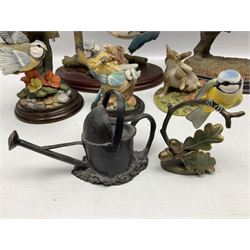 Country Artists figures, to include Bluetit, Elephant, Bluetit on tap etc, together with Lilliput Lanes and other similar items 