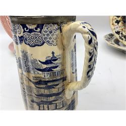 Four mid 19th century Mason's Ironstone plates decorated in the Chinese Antiquities pattern, the central circular panel decorated with footed vase with stylised motifs within a floral border, with gilt detail, pattern no. 1438, largest D26cm, together with Royal Worcester plate with floral decoration within green borders, blue and white tankard with pewter lid and teapot, teapot
