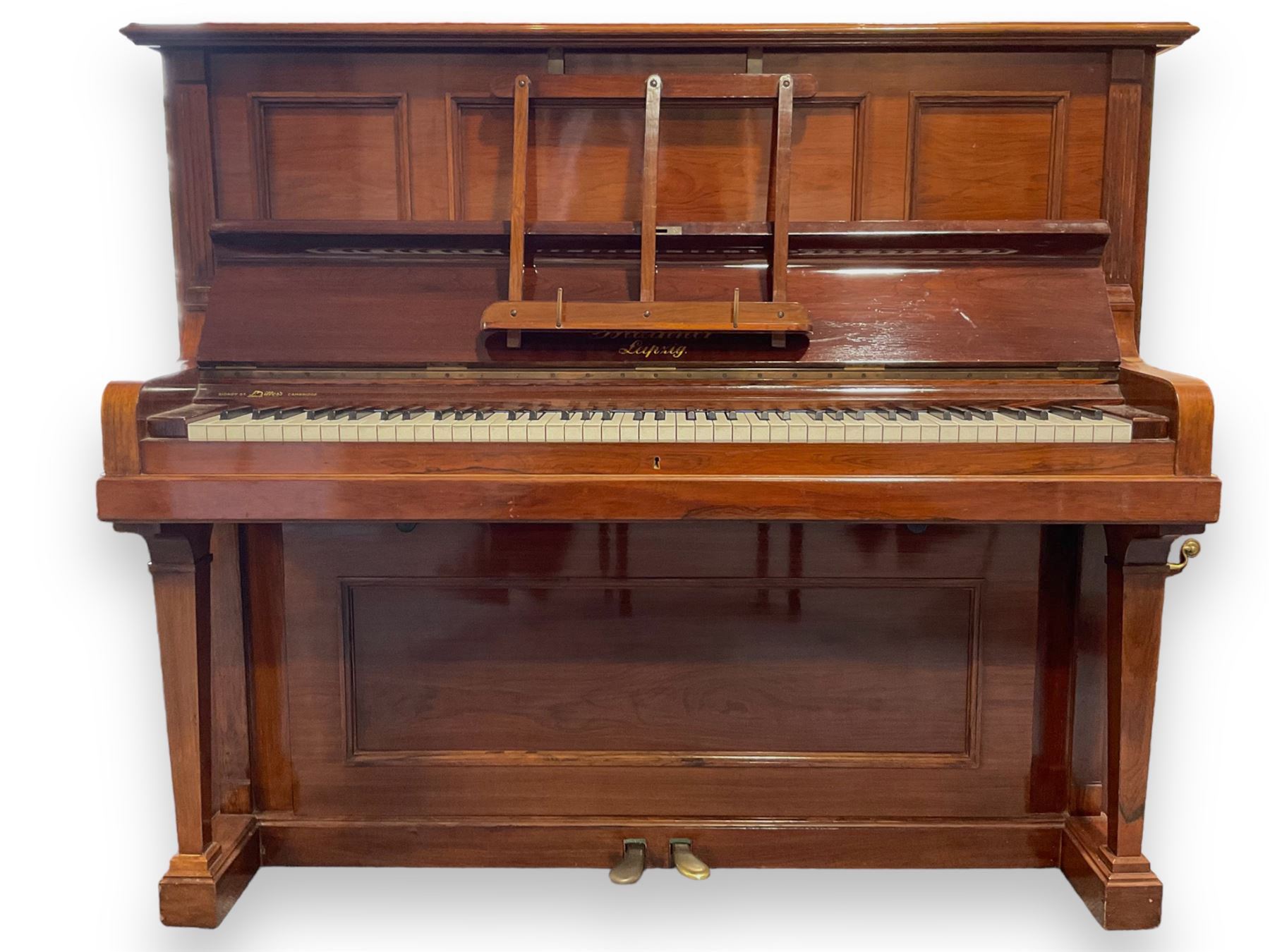 Bluthner of Leipzig - Early 20th century overstrung upright piano, serial number 79496 (1910), in a mahogany case with three front case panels and folding music desk, with 85 keys (seven octaves) underdamper action, original hammers, stringing, tuning pins, dampers and felts, with sostenuto and sustain pedals. Julius Bluthner was considered to be one of the the best makers of German upright pianos in the early 20th century both for tone quality and build. 

This item has been registered for sale under Section 10 of the APHA Ivory Act.