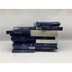 Royal Copenhagen nineteen assorted Christmas calendar plates, comprising 1982 and 1988 to 2005