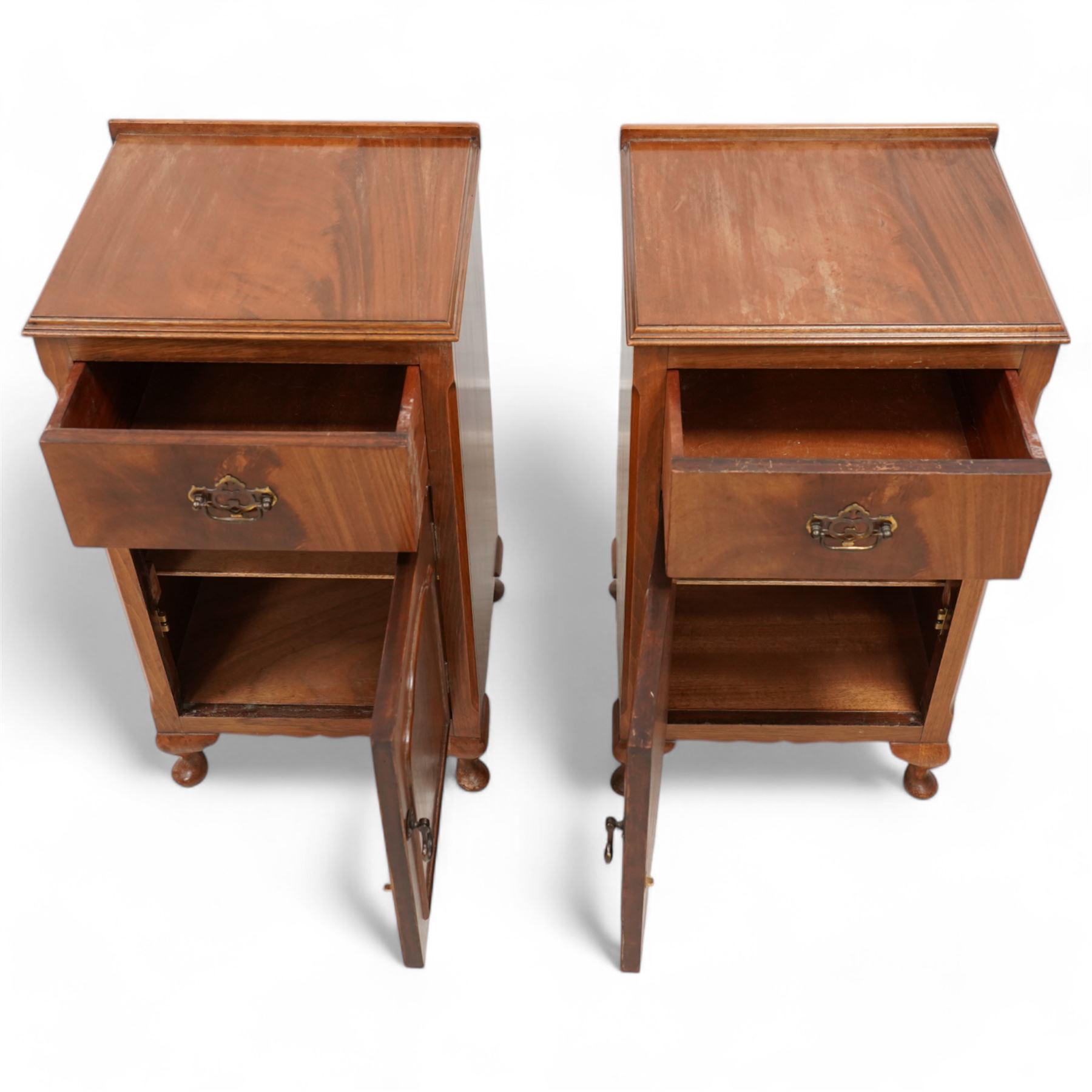 Pair of mid-20th century mahogany bedside cabinets, moulded top over single drawer and cupboard, on cabriole feet 