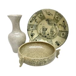 Chinese Ge-type crackle glazed vase and matching dish, together with Ming style plate with figures to the centre, vase H17cm