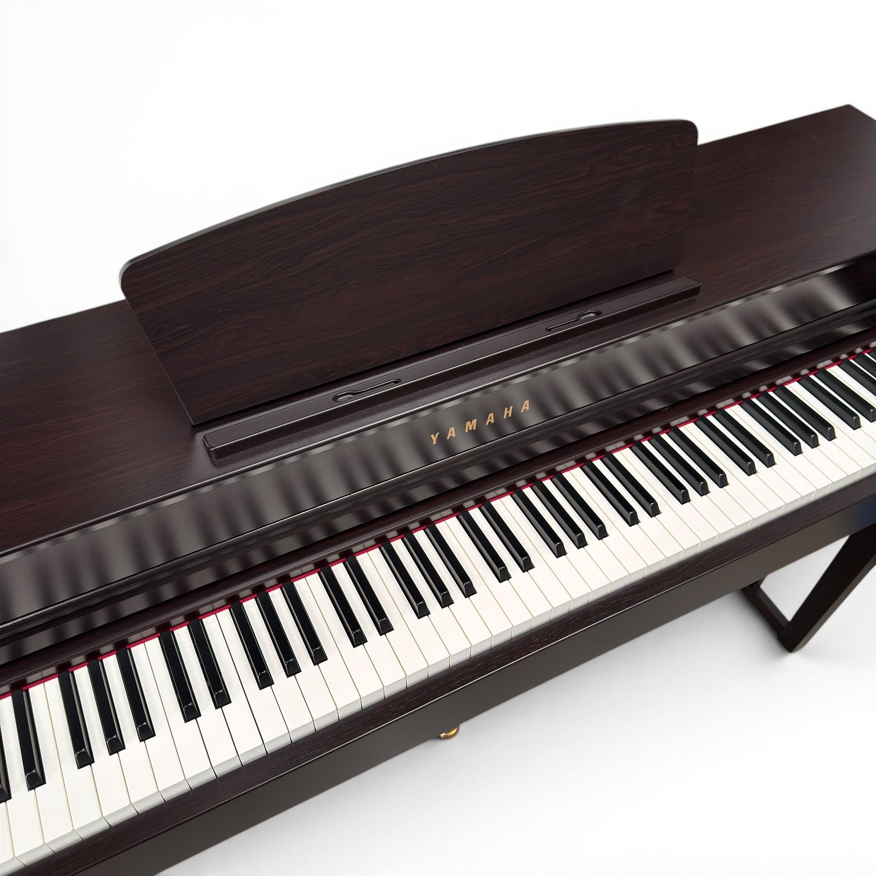 Yamaha - Clavinova CLP-635R electric piano