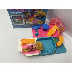 Wish World Kids - Eleven play sets comprising Treats ‘n Sweets Refrigerator, Grin ‘n Win TV, Sponge ‘n Plunge Bathtub, Socks ‘n Locks Dresser, Spice ‘n Slice Stove, Sleep ‘n Leap Bed, File ‘n Smile Desk, Blaze ‘n Braise Fireplace, Hear ‘n Cheer playset in Sponge ‘n Plunge box, two Read ‘n Speed Chair playsets in one box